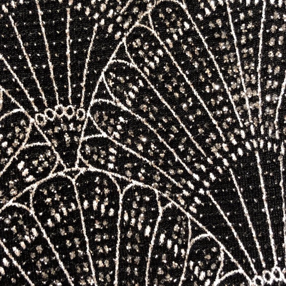 SEXY SPARKLY PLUNGE BODYSUIT👀 - Picture 3 of 3